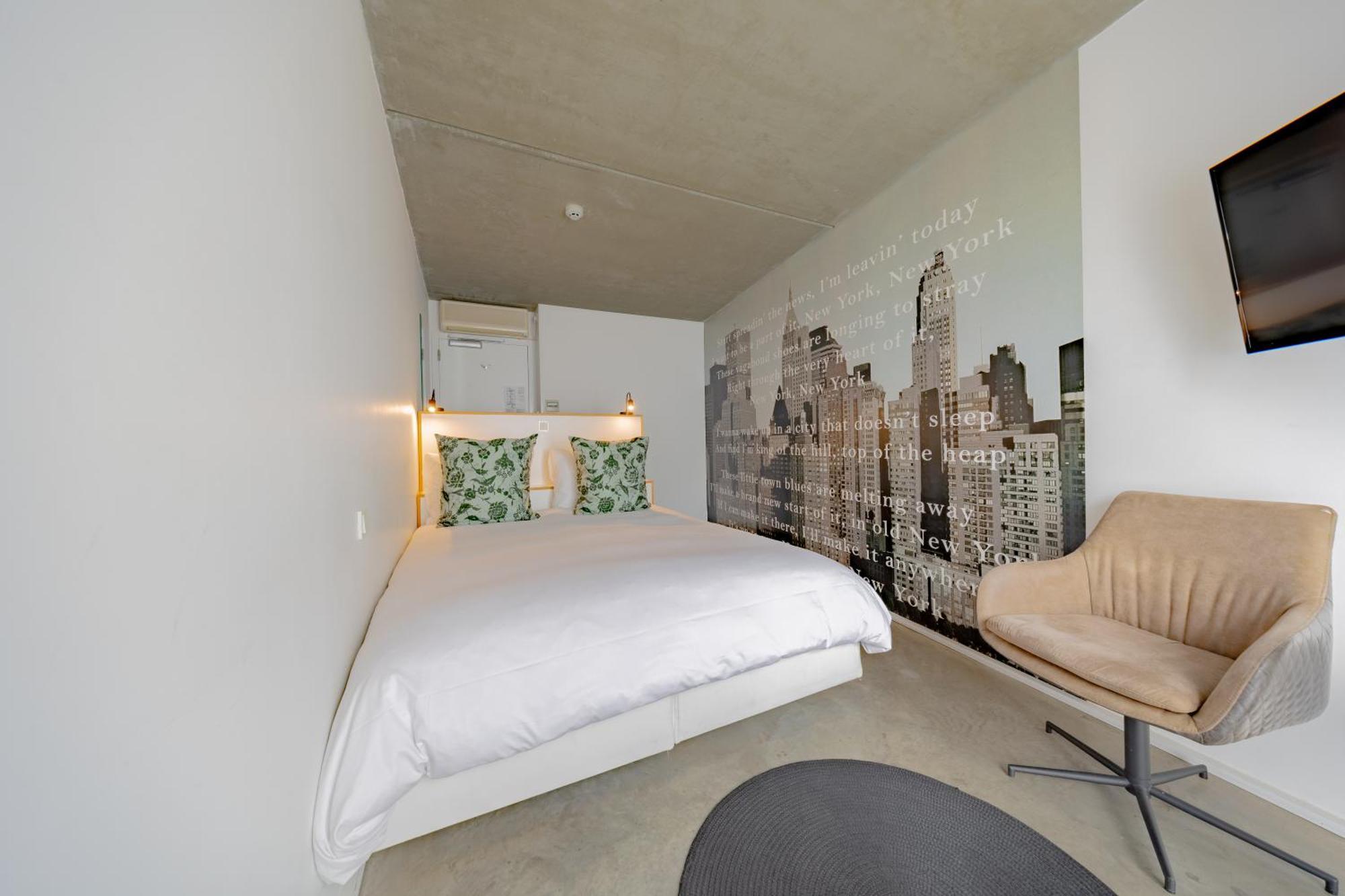 Banks Antwerp Hotel Exterior foto